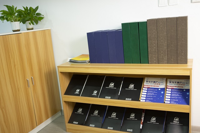 注冊美國公司必須由美國人在公司任職嗎